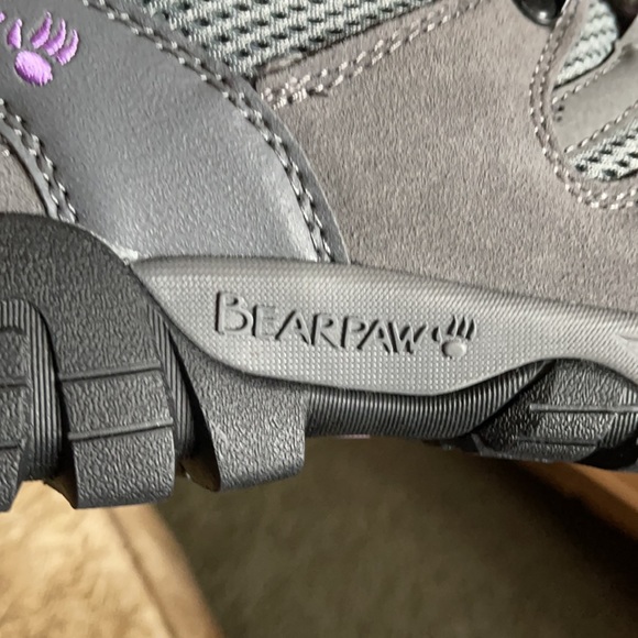 NEW Bearpaw woman’s size 9 boots - Picture 9 of 10